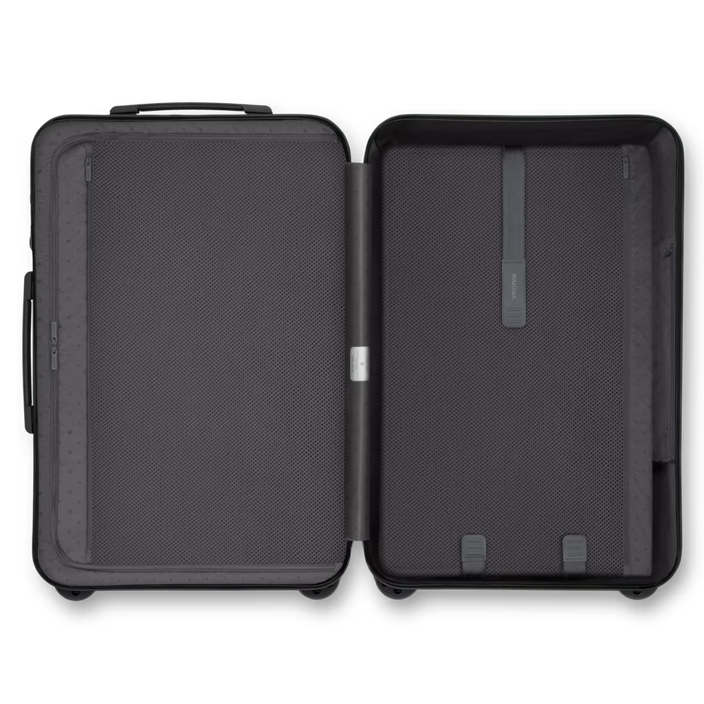 Essential Check-In M Matte black