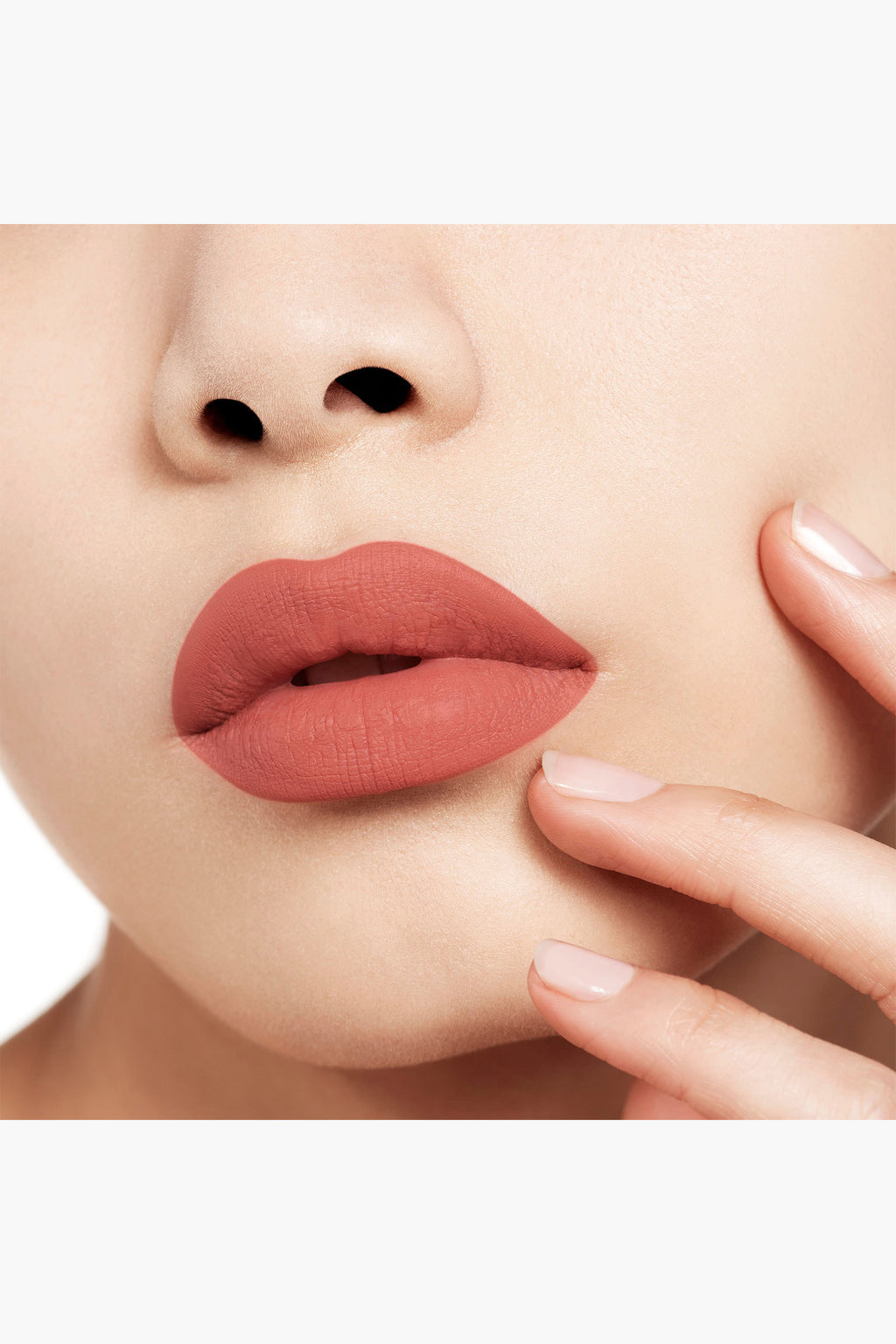 Rouge Dior 100 Nude Look velvet finish