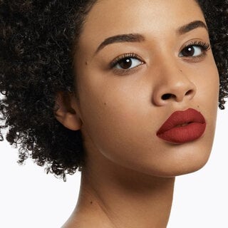 Rouge Pur Couture The Slim 9 RED ENIGMA